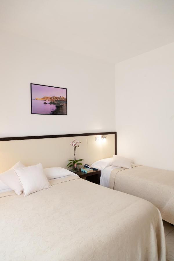 Hotel Viola ガエータ エクステリア 写真